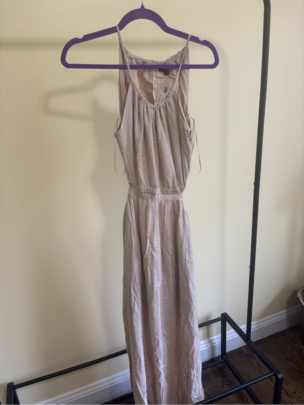 Pale Mauve Spaghetti-Strap Sundress waist cut out